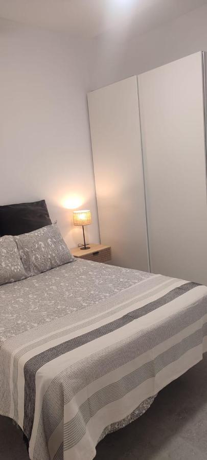 Estupendo Apartamento En Triana Sevilla Bagian luar foto